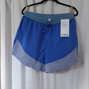 Evergreen HR NWT running shorts